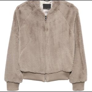 Banana Republic Faux fur bomber jacket //LIKENEW//